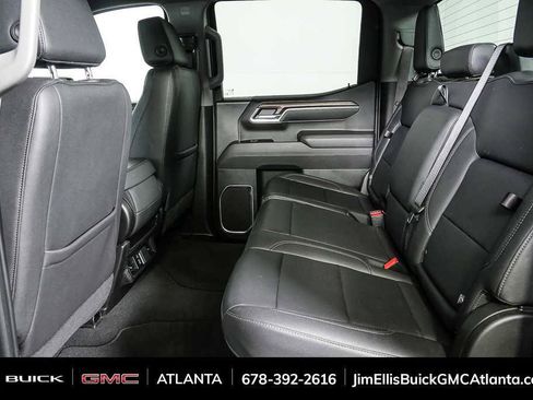 Used 2025 GMC Sierra 1500 SLT AWD/4WD image 16