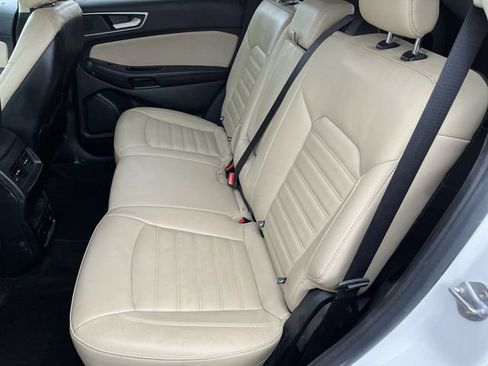 Used 2020 Ford Edge SEL w/ Convenience Package AWD/4WD image 25