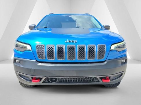 Used 2021 Jeep Cherokee Trailhawk AWD/4WD image 2