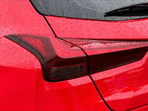 Used 2025 Lexus UX 300h FWD image 26