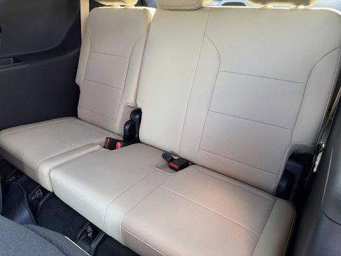 New 2026 Buick Enclave Preferred w/ Power Package FWD image 24