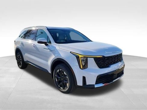 New 2026 Kia Sorento S image 1