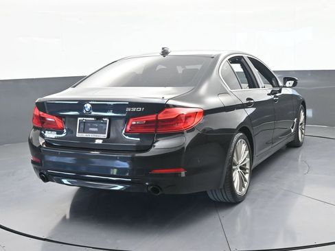 Used 2019 BMW 530i w/ Premium Package RWD image 5