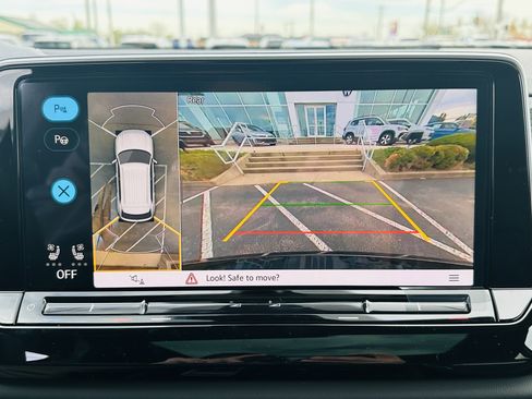 New 2026 Volkswagen Atlas Cross Sport SEL Premium R-Line image 14