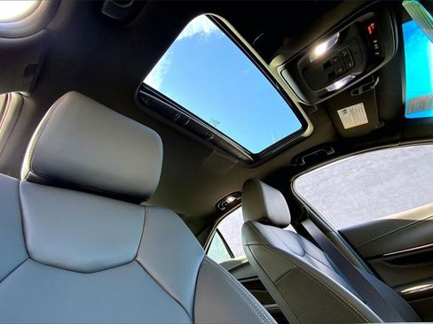 New 2026 Cadillac CT4 Luxury image 33