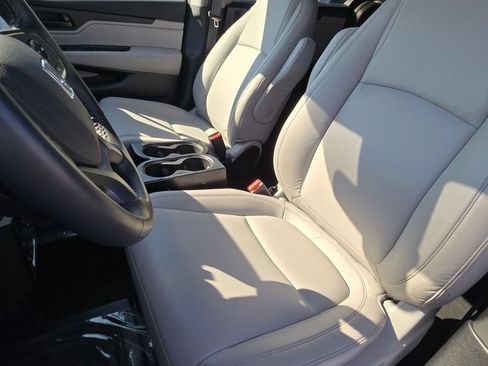 Used 2024 Honda Odyssey EX-L image 27