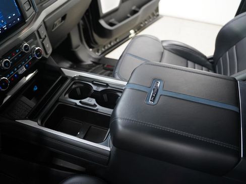 Used 2025 Ford F250 Platinum image 20