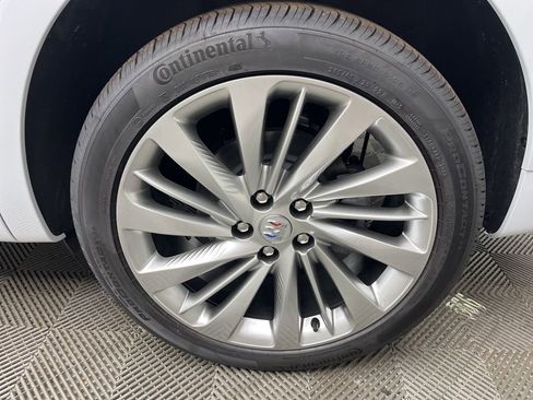 New 2026 Buick Envision Avenir image 4