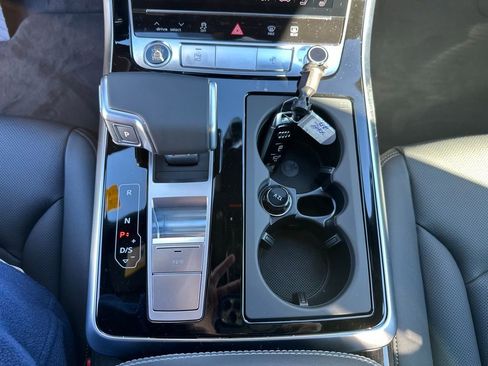 New 2026 Audi Q8 Premium Plus image 16