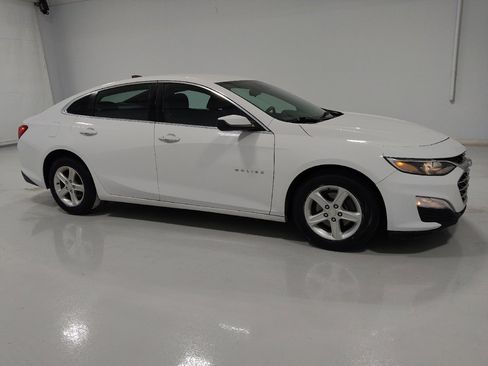 Used 2019 Chevrolet Malibu LS w/ Driver Confidence Package II FWD image 11