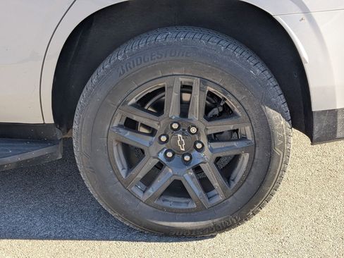 Used 2021 Chevrolet Tahoe LT image 24