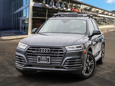 Used 2020 Audi Q5 e Premium Plus w/ Premium Plus Package image 1