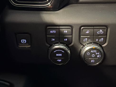 New 2026 GMC Sierra 1500 AT4 w/ AT4 Premium Package image 43