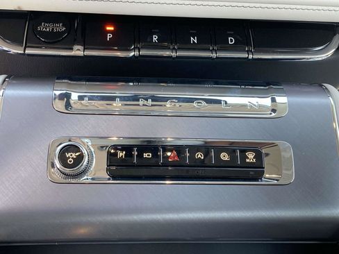 New 2025 Lincoln Aviator 2WD image 27