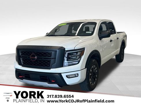 Used 2023 Nissan Titan PRO-4X image 1