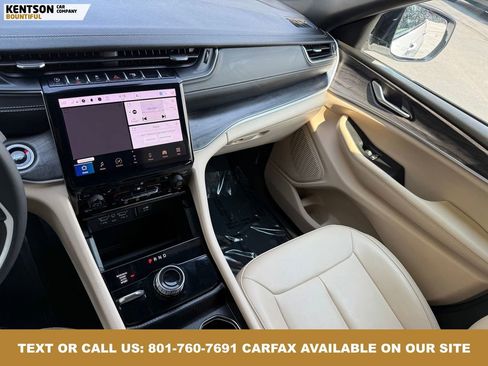 Used 2024 Jeep Grand Cherokee Limited image 21