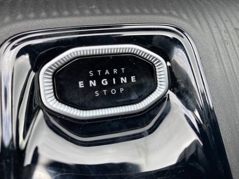 New 2026 Jeep Cherokee Limited AWD/4WD image 33