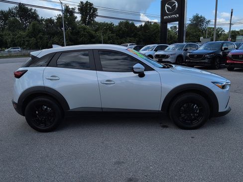 Used 2021 MAZDA CX-3 Sport AWD/4WD image 2