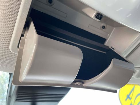 Used 2024 Nissan Altima 2.5 SR image 16