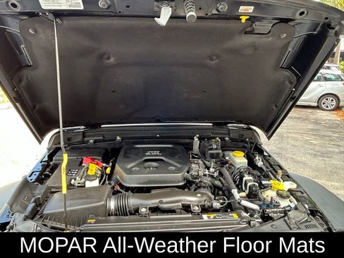 Used 2021 Jeep Wrangler Unlimited Sport AWD/4WD image 30