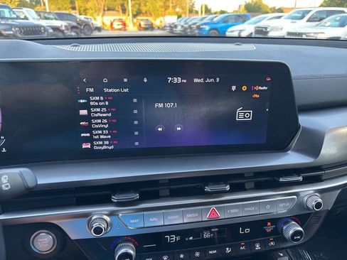 Used 2025 Kia Telluride S FWD image 17