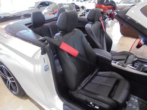 Used 2019 BMW M240i xDrive Convertible w/ Premium Package image 9