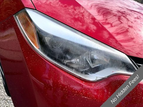 Used 2014 Toyota Corolla LE FWD image 26