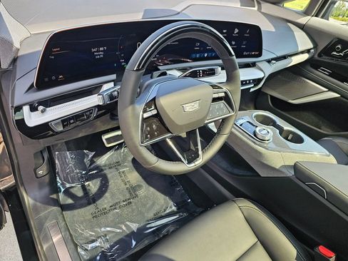 New 2026 Cadillac Optiq Sport 1 AWD/4WD image 19