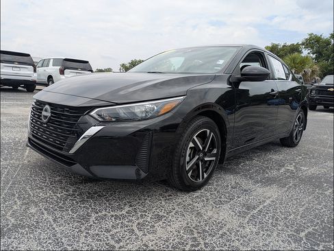 Used 2024 Nissan Sentra SV w/ All-Weather Package FWD image 7
