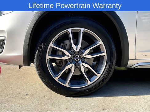 Used 2018 Volvo V60 T5 Cross Country AWD/4WD image 8