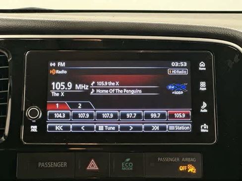 Used 2018 Mitsubishi Outlander SE AWD/4WD image 10