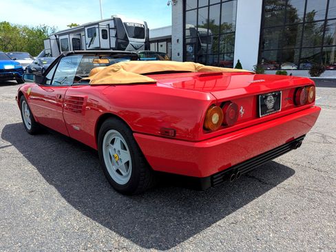 Used 1989 Ferrari Mondial Cabriolet image 12