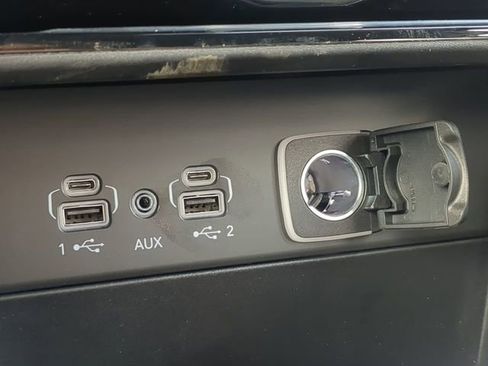 New 2026 Jeep Grand Cherokee L Limited w/ Limited Altitude Package image 29