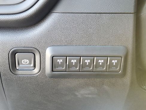 New 2025 GMC Sierra 3500 Pro w/ Convenience Package image 25