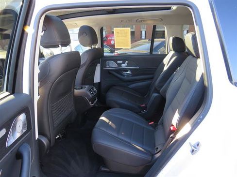 Certified 2023 Mercedes-Benz GLS 580 4MATIC image 19