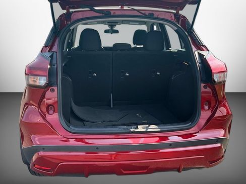 Certified 2023 Nissan Kicks SV FWD image 25