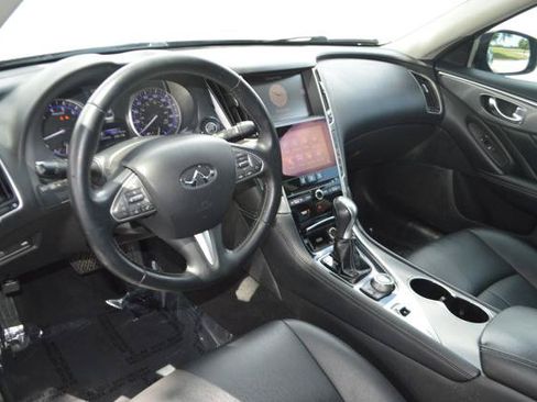 Used 2015 INFINITI Q50 w/ Moonroof Package RWD image 13