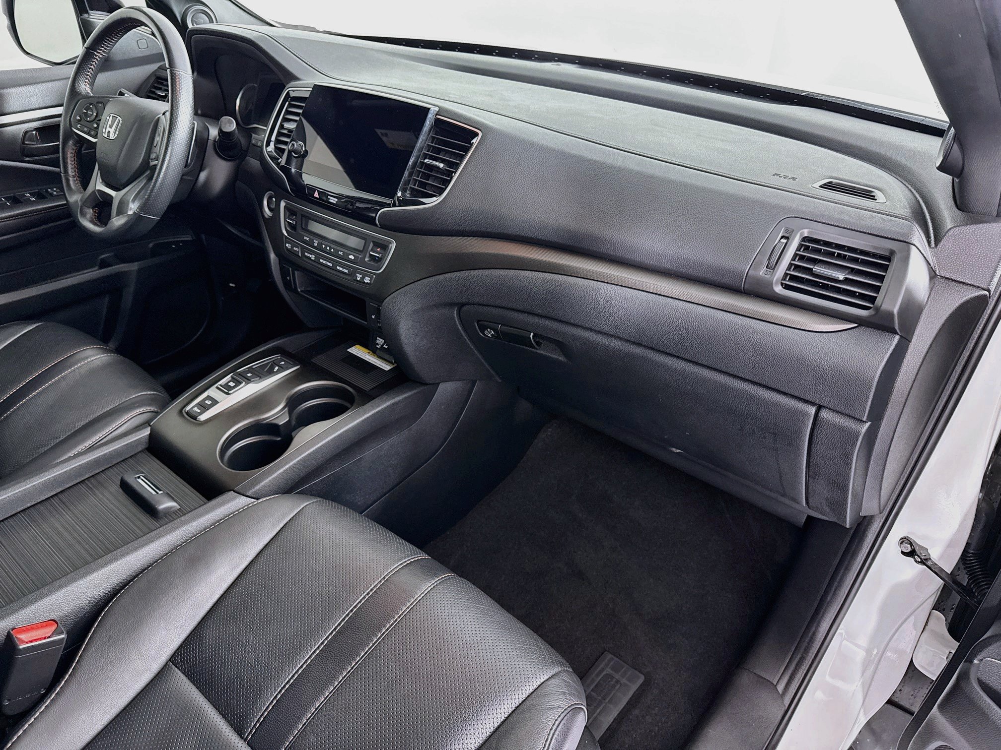 Certified 2022 Honda Pilot TrailSport image 31