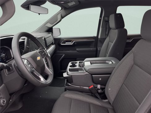 New 2026 Chevrolet Silverado 1500 LT image 9
