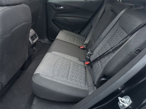 Used 2024 Chevrolet Equinox LT image 20