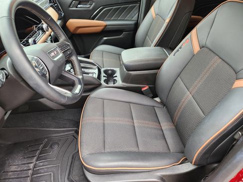 Certified 2023 GMC Canyon AT4 w/ Canyon Safety Plus Package image 13