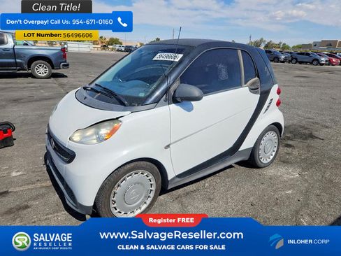 Used 2015 smart fortwo Coupe RWD image 1