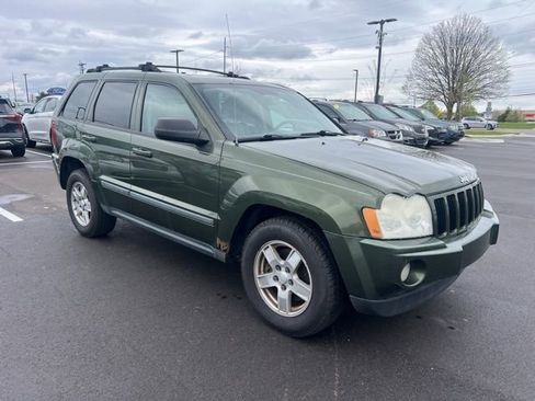 Used 2007 Jeep Grand Cherokee Laredo AWD/4WD image 3