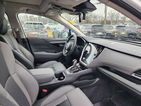 Certified 2025 Subaru Outback Onyx Edition image 27