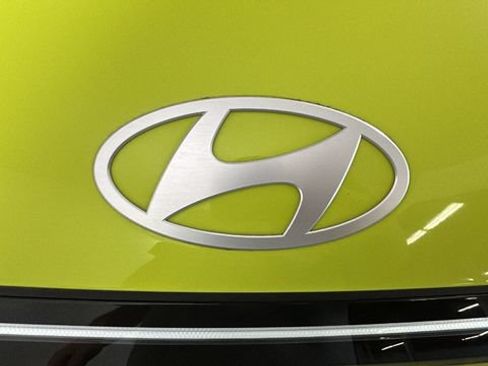 Used 2024 Hyundai Kona SEL FWD image 8