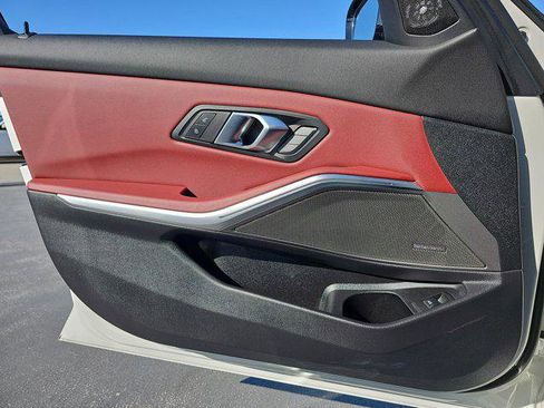Certified 2024 BMW 330i 330i w/ M Sport Package image 27