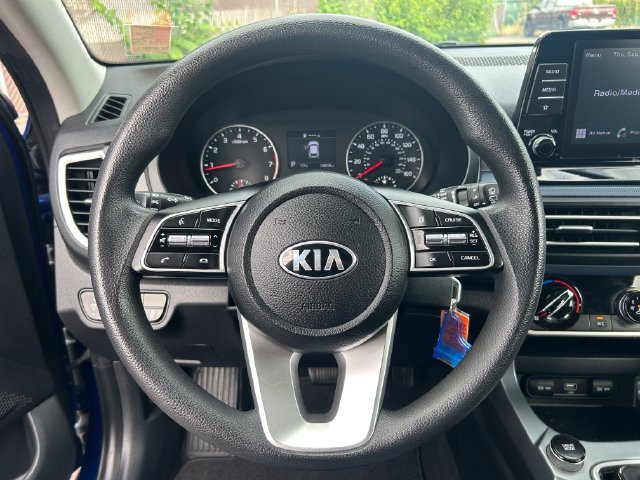 Used 2021 Kia Seltos LX AWD/4WD image 18