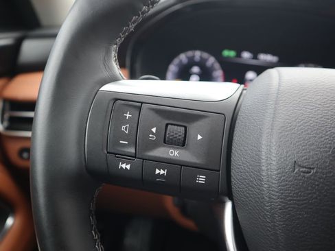 Used 2025 INFINITI QX60 Sensory w/ Vision Package image 24