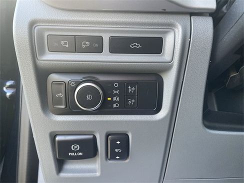 Used 2022 Ford F150 XLT w/ Equipment Group 302A High image 34