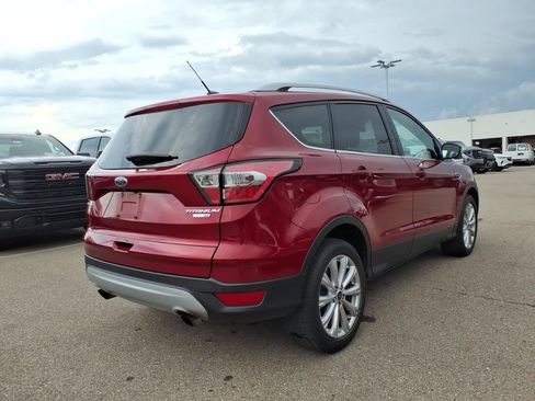 Used 2017 Ford Escape Titanium AWD/4WD image 6
